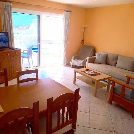 Apartamento Geranios Apartman *