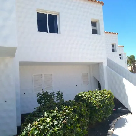 Apartamento Geranios Apartman *